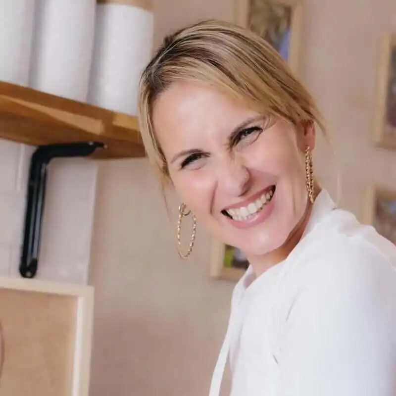 María del Pilar Moncayo, experta en limpieza: "Un poco de lavavajillas y vinagre han dejado impecable mi alfombra de yute"